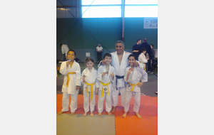 58d15335f1114_LenovoA1000IMG20170318162713.jpg